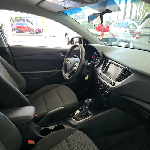 Hyundai Accent 1.6 Hb Gls At
