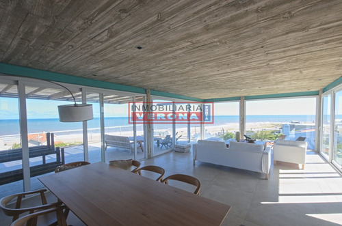 Casa En Alquiler A Metros Del Mar Con Excelente Vista 