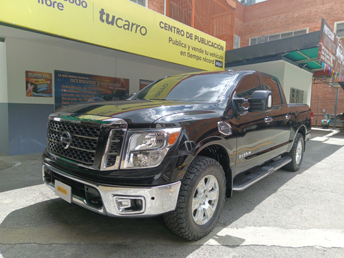 Nissan Tittan Sv 2017 4x2