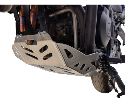 Cubrecarter Benelli Trk 502 2017-2018