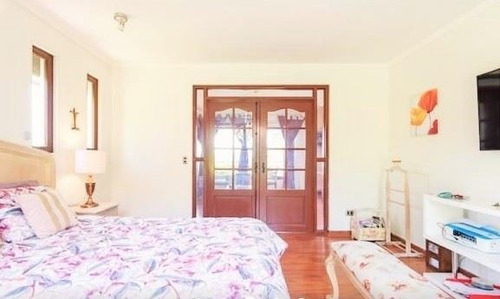Imagen 10 de 28 de Arriendo Amoblado Casa En San Carlos De Apoquindo Las Condes