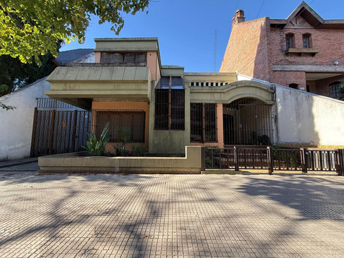 Venta De Casa Lote Propio En Villa Devoto