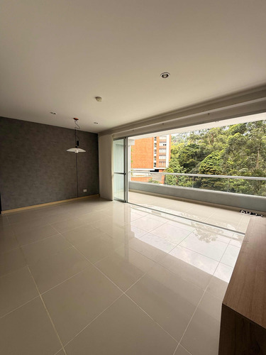 Venta Hermoso Apartamento Loma Las Brujas Muga,