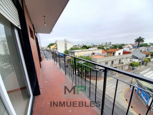 Imagen 14 de 14 de Balcon Al Frente-vista Abierta- Impecable Estado