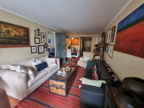 Depto En Venta 3d, 2b Mas Servicos Completos 2e , Las Condes