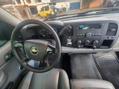 Imagen 9 de 17 de Chevrolet Silverado Lt Lt 4x4 14/15