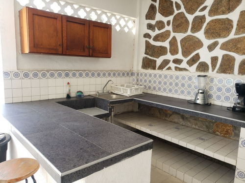Inmueble Multifuncional Departamentos Con Alberca Para Tu Próximo Proyecto