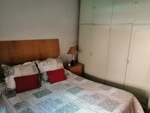 Casa Con Local A 100m. Centro Comercial Y Av. Principal!!!