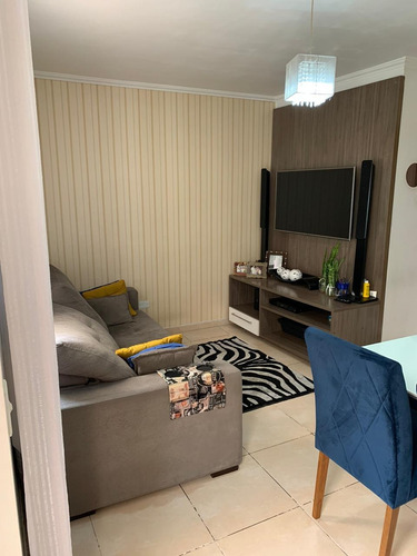 Casa De Condomínio À Venda Na Rua Adaíra, Cidade Líder, São Paulo - Sp - Liv-9290