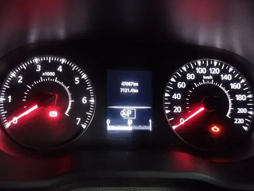 Renault Duster 1.3 Intense Cvt