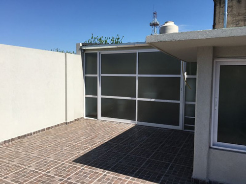 Casa En Venta En Mataderos Residencial