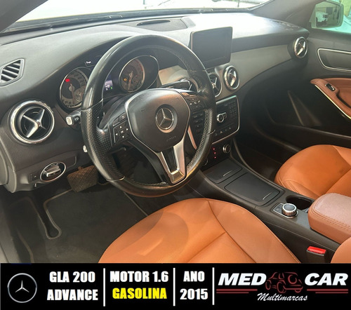 Mercedes Outros 200 Advance