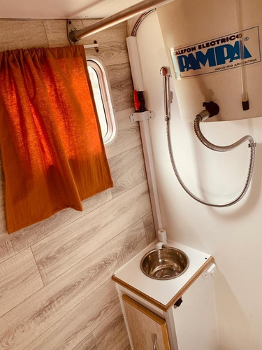 Tu Hogar Sobre Ruedas: Liviana Y Comoda 2,50 Mts-2 Personas