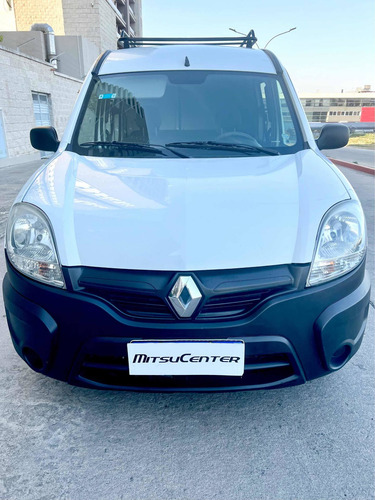 Imagen 2 de 20 de Renault Kangoo 2016 1.6 Furgon Ph3 Confort 5as Lc