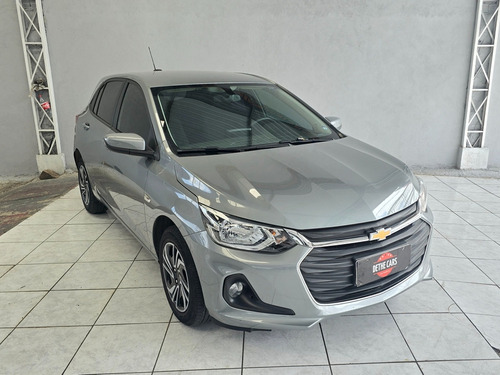 Chevrolet Onix plus 1.0 Lt 4p