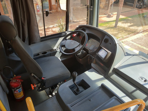 Imagem 6 de 7 de Ônibus Coletivo 2015