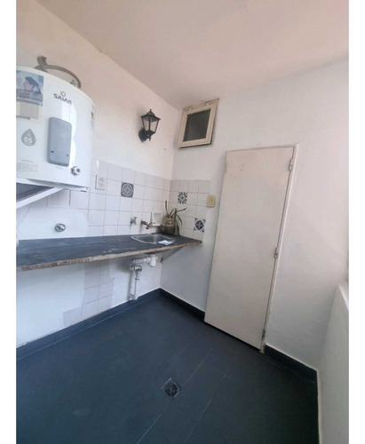 Departamento Céntrico De 3 Dormitorios Con Cochera