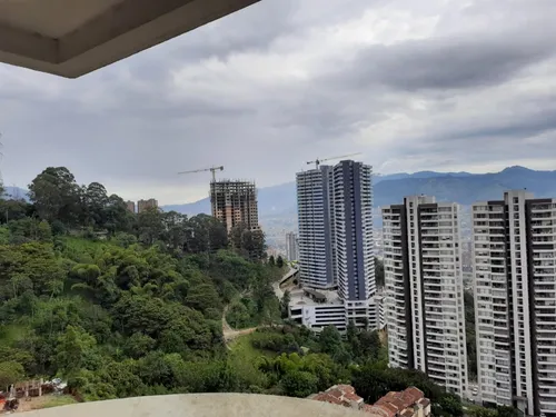 Apto 60 Mts Loma Del Indio, 3 Alcobas 2 Baños
