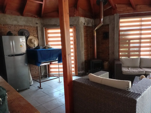 Venta De Parcela En Camino Lonquen, Isla De Maipo Con 5700 M