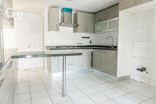 Linda Casa Al Interior De Condominio, En Los Fresnos