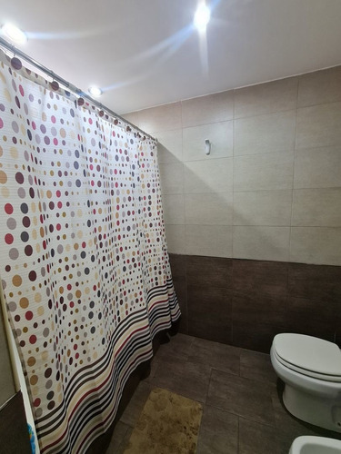 Imagen 9 de 12 de Tapiales! Impecable Depto 3 Amb. Con Cochera. Venta
