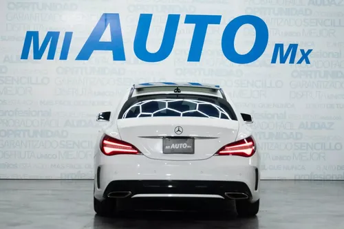 Mercedes-Benz Clase CLA 2.0 250 Cgi Sport At