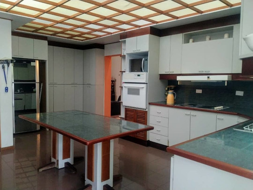 Casa Urb Club Hípico, Los Teques