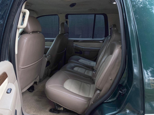 Ford Explorer Eddie Bauer Modelo 2005