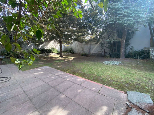 Imagen 6 de 30 de Venta Casa 4 Ambientes Bernal Quincho Cochera