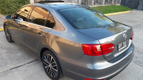 Volkswagen Vento 2.0tsi