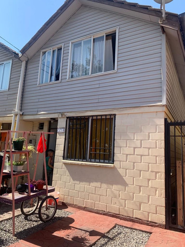 Se Vende Casa $57.000.000 Calle Monet, Colina