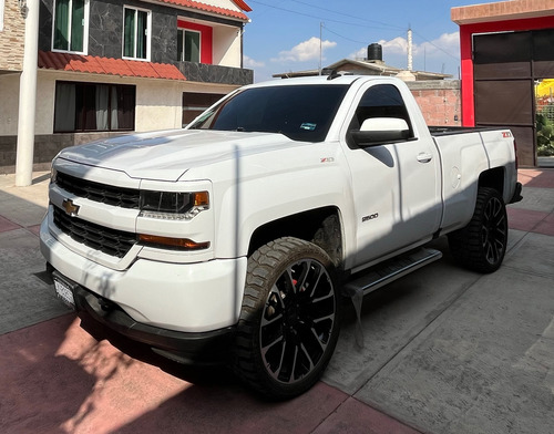 Chevrolet Silverado 5.4 2500 Cab Reg Ls 4x2 At