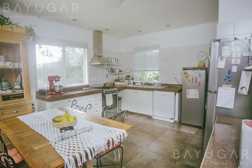 Imagen 14 de 30 de Venta En Oportunidad - Casa En Sausalito - Bayugar Negocios Inmobiliarios
