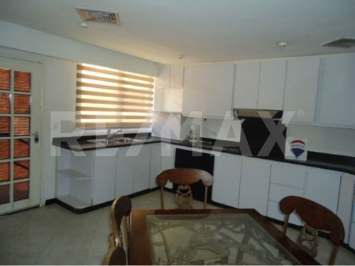 Imagen 5 de 12 de Re/max 2mil Vende Casa En Urb. Costa Azul - Isla De Margarita