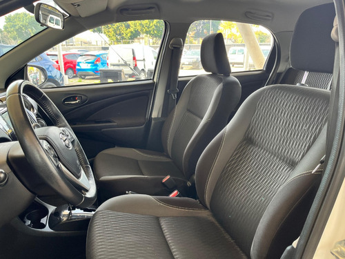 Toyota Etios 1.5 Xls At