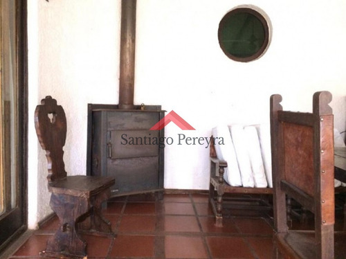 Oportunidad 2 Casas En N Mismo Padron- Ref: 5211