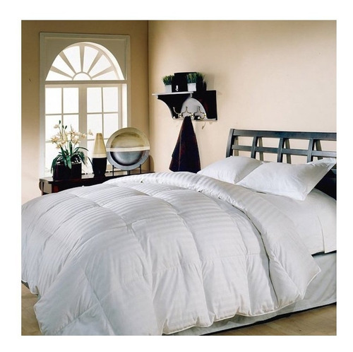 Acolchado Haussman Ecodown diseño rayado color blanco de 280cm x 250cm