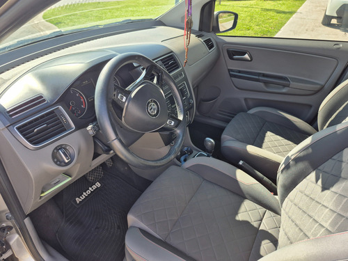 Volkswagen Suran 1.6 Imotion Highline 110cv