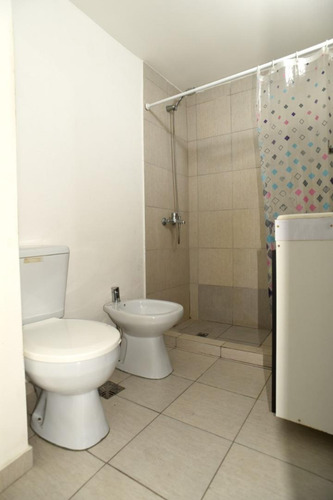 Monoambiente Con Balcón En Villa Urquiza