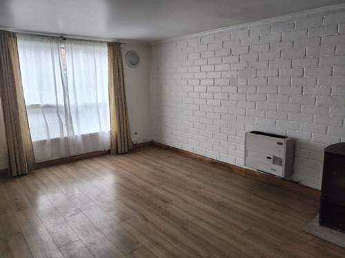Casa En Arriendo De 2 Dorm. En Puerto Montt