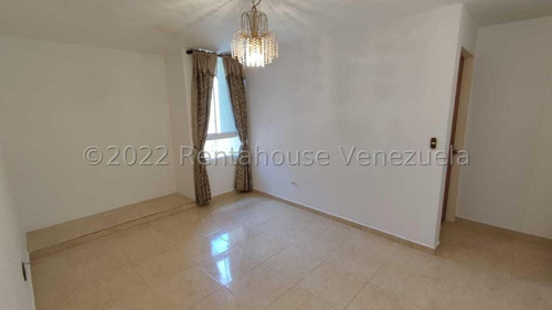Imagen 4 de 8 de Venta De Apartamento En El Encantado Cerca De Macaracuay Mls 23-656 Maria Reina 04127136381