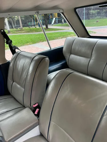 Jeep Comando Restaurado , V6 ,