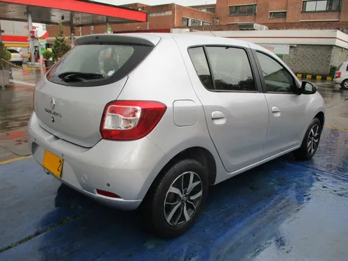 Renault Sandero 1600cc Mt Aa