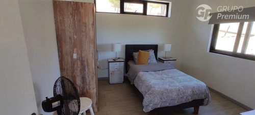 Se Vende Parcela De 9.600 M2 Con Casa Amoblada En Pencahue