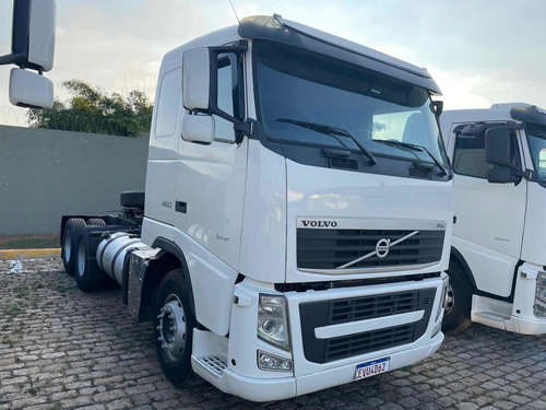 Imagem 2 de 15 de Volvo Fh460 2013