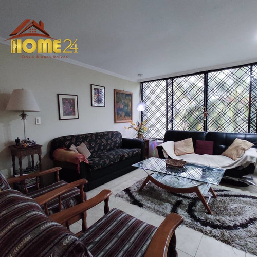 Imagen 5 de 14 de Apartamento Duplex. Res. Doral Beach.