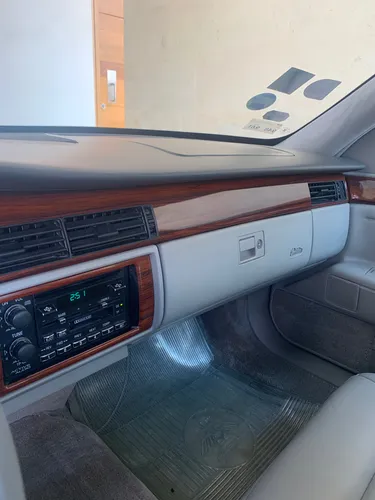 Cadillac Deville 4.6 Concours 275hp At