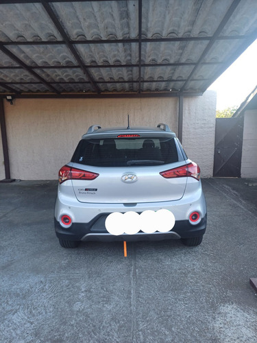 Hyundai i20 Active 1.4 Mt L 2ab Abs