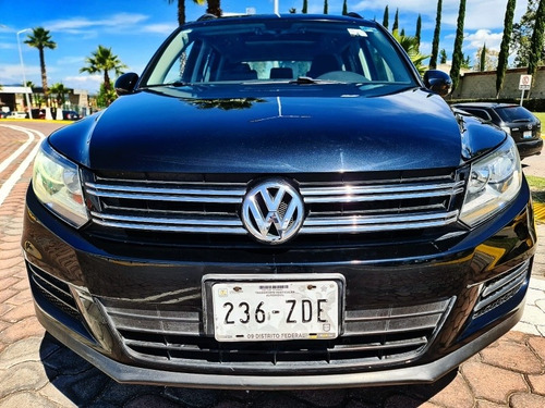 Imagen 2 de 15 de Volkswagen Tiguan 2013 2.0 Sport&style At