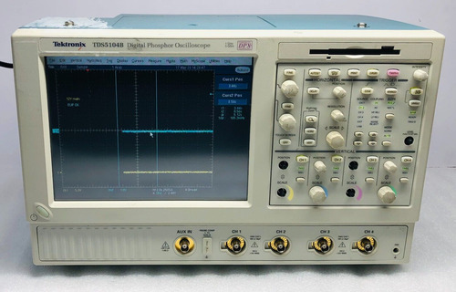 Tektronix Tds5104b Digital Phosphor Oscilloscope 1 Ghz 5 Llf